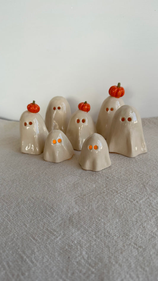 October 8th 7.30-9pm - Pottery Workshop - Trio of Ghosts *NEW DATE ADDED*